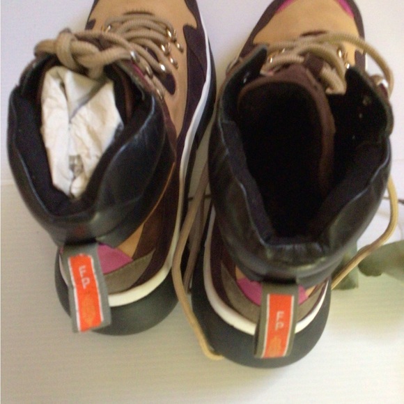 HP ❤️❤️🌴🌴Rare FP movement hikers - Picture 3 of 7